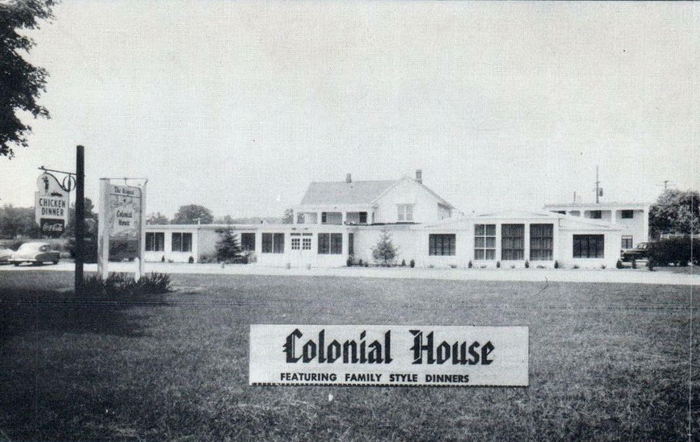 Colonial House (Koths, Best Value Inn) - Vintage Postcard